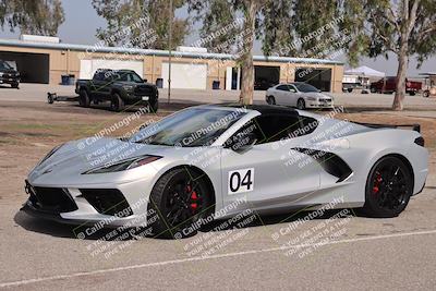 media/Oct-19-2025-Speed Ventures (Sun) [[a6e7fe67be]]/Around the Pits/